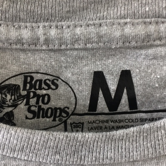 Men Bass Pro Shops Fishing shirt size M - Picture 4 of 4